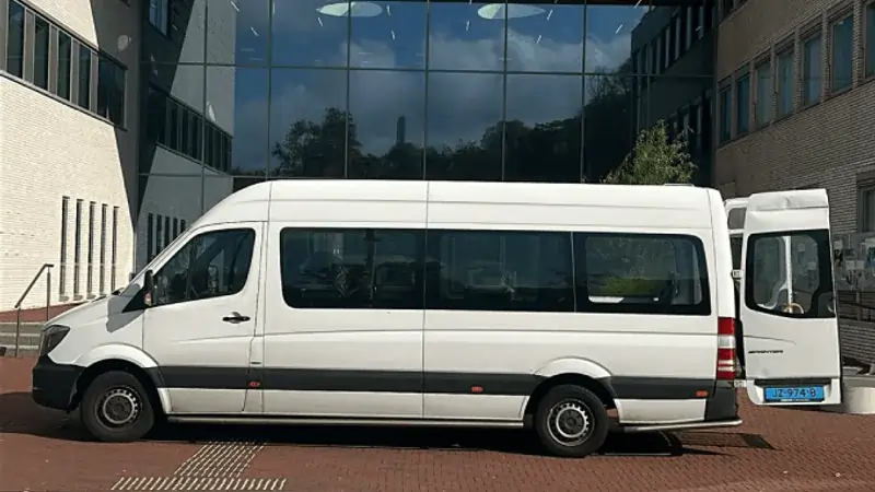 Rolstoelbus voor vervoer vanuit Badhoevedorp